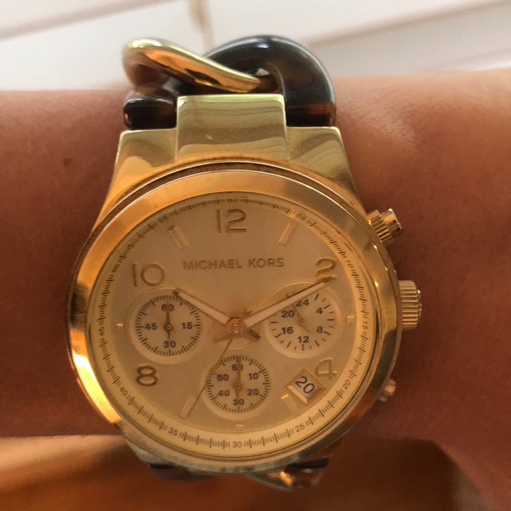 Michael Kors Runway Twist Tortoise & Gold Watch